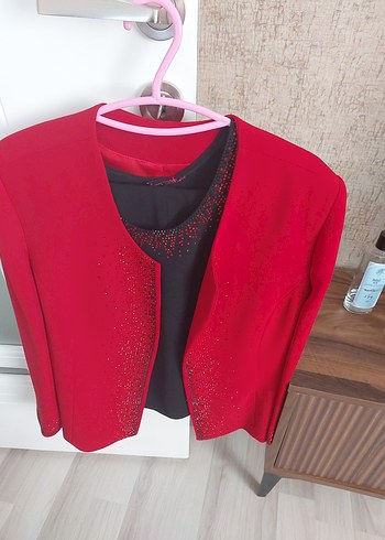 Parlak Kırmızı Mini Kadın Takım - Görsel 6