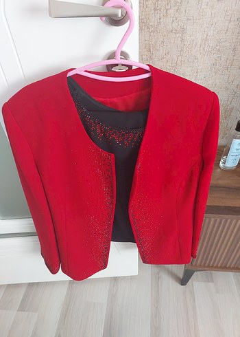 Parlak Kırmızı Mini Kadın Takım - Görsel 5