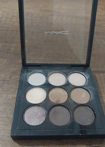MAC Göz Farı Paleti Bej Tonlarında - Görsel 2