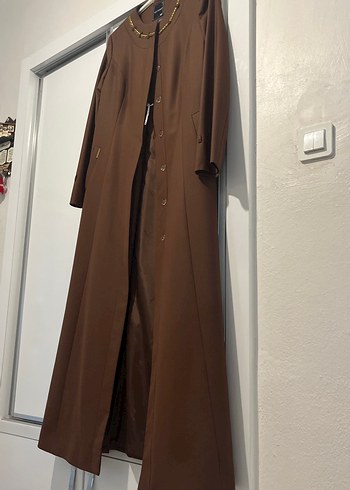 Bej Uzun Kollu Drapeli Kadın pardesü - Görsel 2