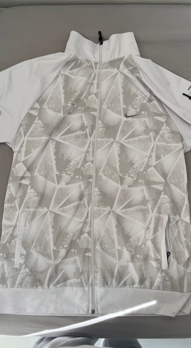 Nike Pro Baskılı Gri Beyaz Uzun Kollu hırka - Görsel 2