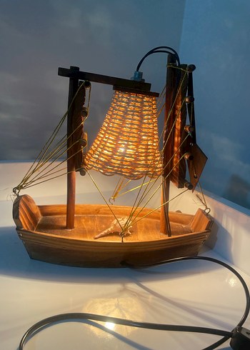Ahşap İpli Yelkenli Tekne Figürlü Masa Lambası - Görsel 2