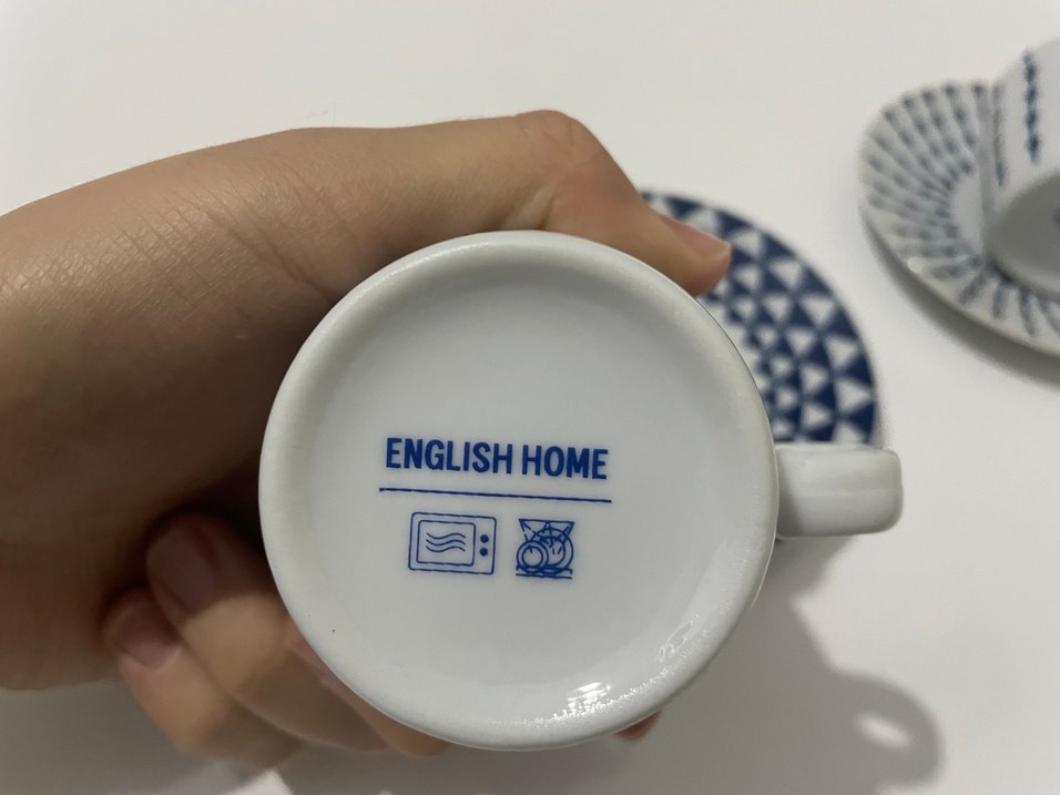 Lacivert Desenli Porselen Fincan ve Tabağı - Görsel 3