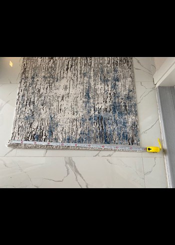 Gri Batik Desenli Halı - Görsel 3