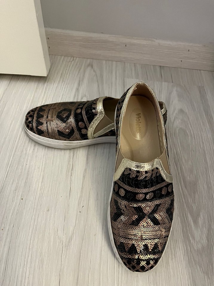 Boncuklu Yılan Desenli Dolgu Topuklu Kadın Spor Ayakkabı - Görsel 3