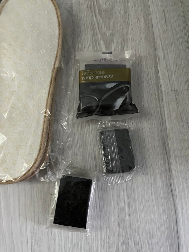 Beyaz Kadın Ev Terlikleri Velcro Bağlamalı - Görsel 2