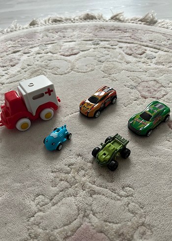 Renkli Oyuncak Araba Seti - Görsel 2