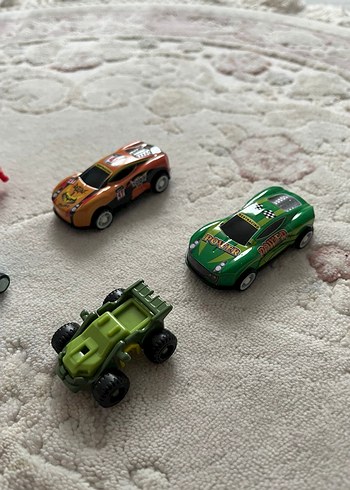 Renkli Oyuncak Araba Seti - Görsel 3