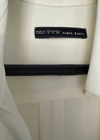 Düğmeli Kolsuz Bej Kadın Bluz - Görsel 2