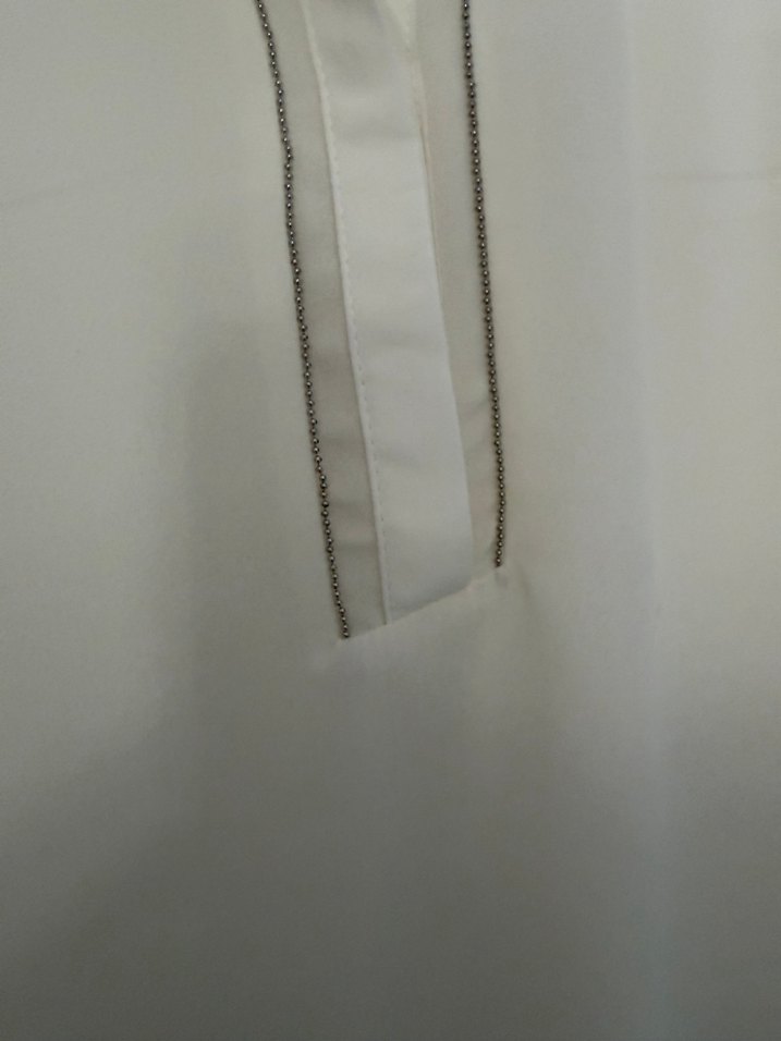 Düğmeli Kolsuz Bej Kadın Bluz - Görsel 3