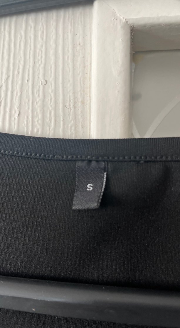 Siyah Uzun Kollu İnce Kesim Uzun Elbise - Görsel 4