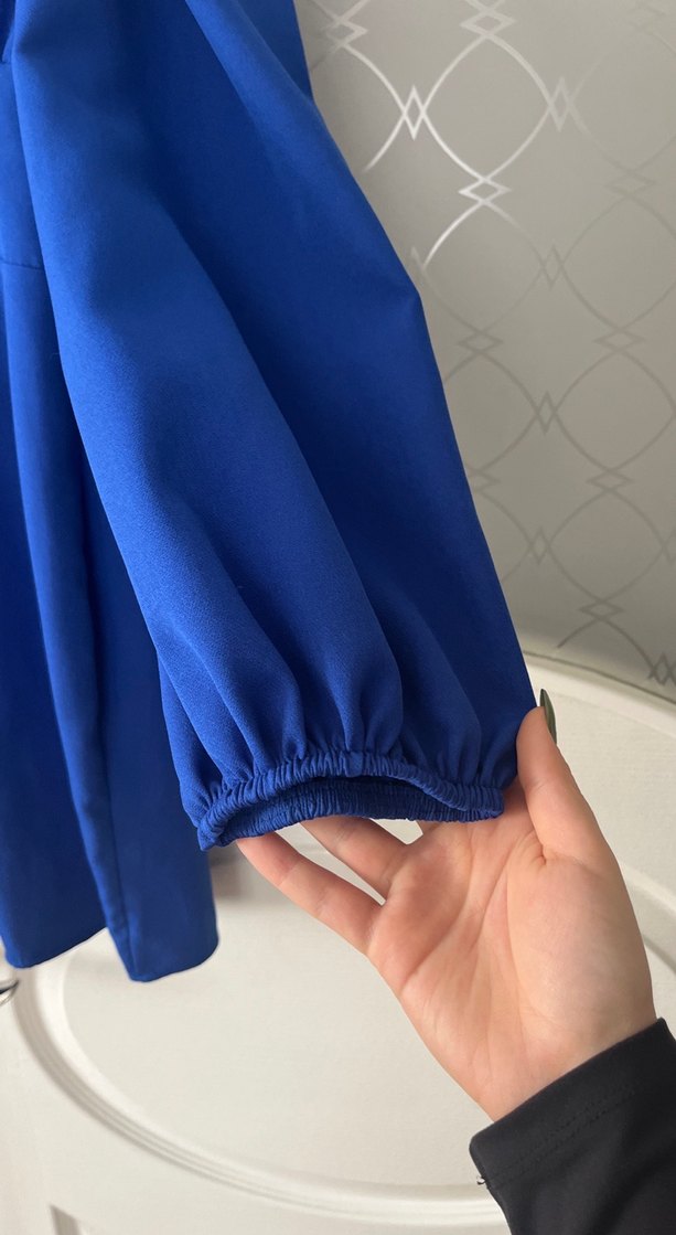 Düğmeli Parlak Mavi Midi Elbise - Görsel 3