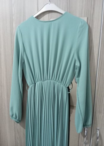 V Yaka Uzun Turkuaz Elbise - Görsel 3