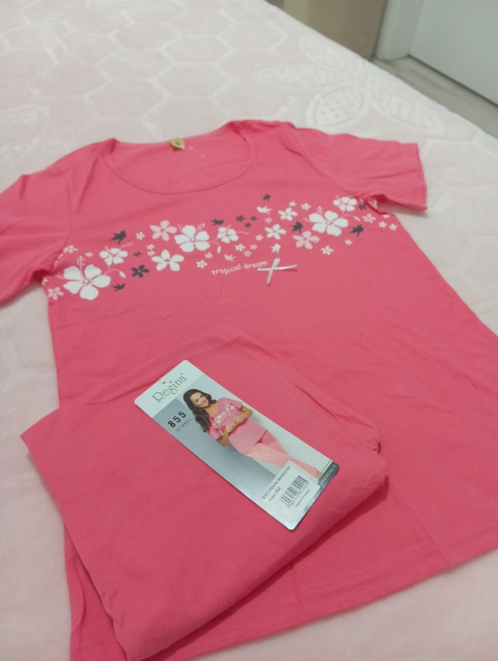 Pembe Çiçek Desenli Kısa Kollu Kadın Pijama - Görsel 3