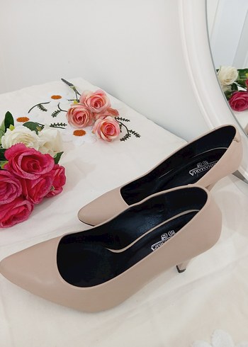 Bej Stiletto Topuklu Kadın Ayakkabı - Görsel 2