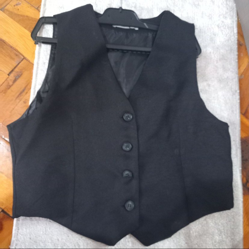 Düğmeli Siyah Kadın Yelek - Görsel 2