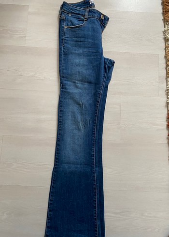 Zara Yüksek Bel İspanyol Paça Jean - Görsel 5