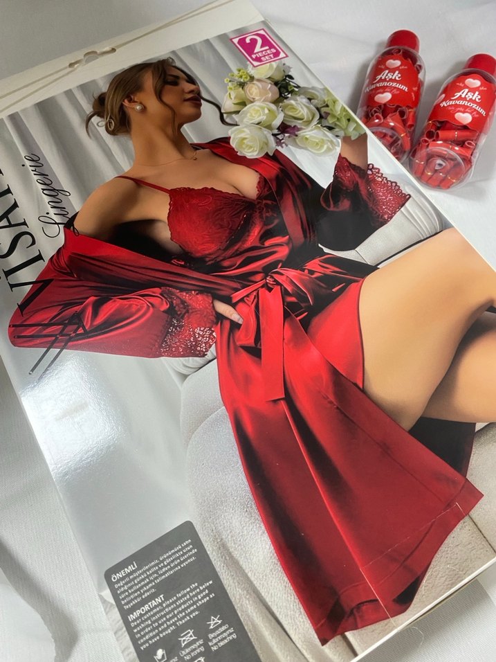 Parlak Kırmızı Mini Saten Gecelik Takımı - Görsel 3