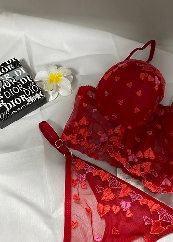 Nakışlı Kısa Kırmızı Bohem Sütyen Takımı - Görsel 2