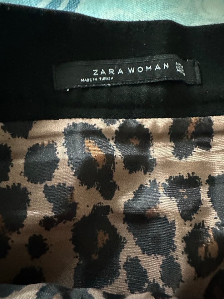 Siyah Drapeli Kadın Midi Kalem Etek - Görsel 3