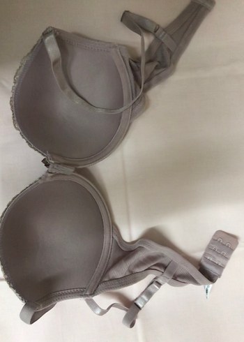 LOYA Sütyen kullanılmış - Görsel 3