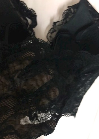 kadın Siyah Dantel Bralet kullanılmış - Görsel 3