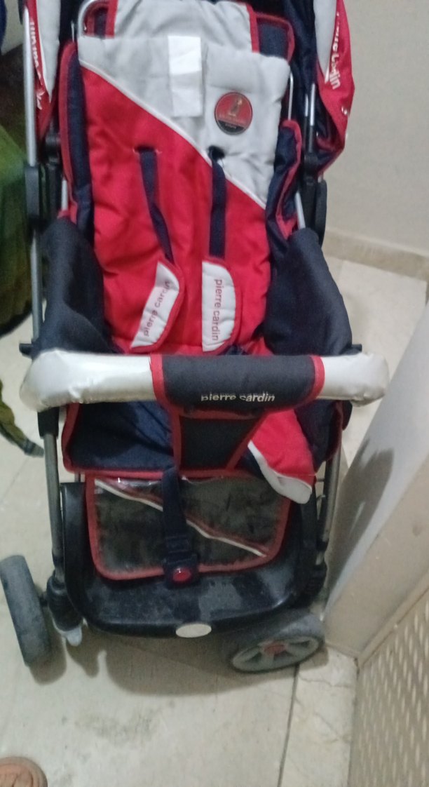 Kırmızı ve Gri Bebek Arabası - Görsel 4