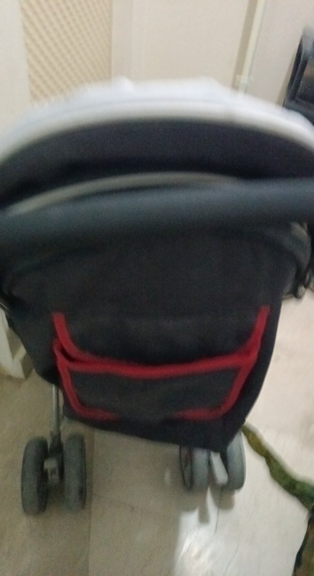 Kırmızı ve Gri Bebek Arabası - Görsel 3