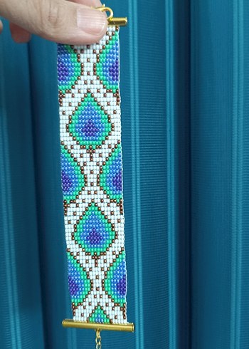 Renkli Bohem Tavuskuşu Tüyü Desenli Bileklik - Görsel 2