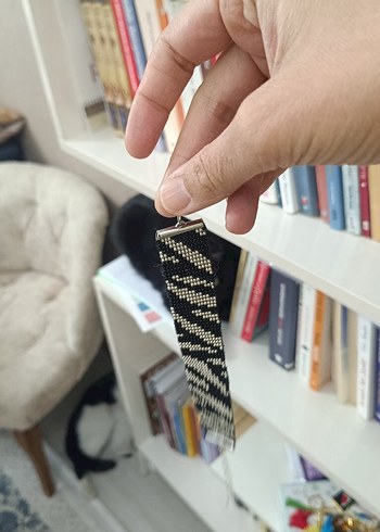 Siyah-Gümüş renkte Kaplan Desenli Boncuklu Kadın Bileklik - Görsel 3