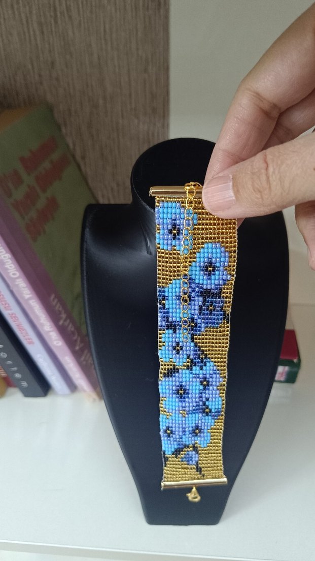 Bahar Çiçekli Kum Gold- Mavi Boncuk Bileklik - Görsel 2