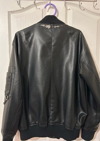 Bershka Siyah Deri Ceket - Rahat Kesim - Görsel 4