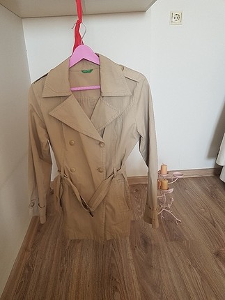 trençkot benetton
