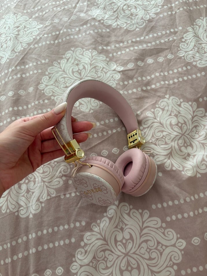 Kutulu Pastel Pembe Guess Kulaklık - Görsel 2