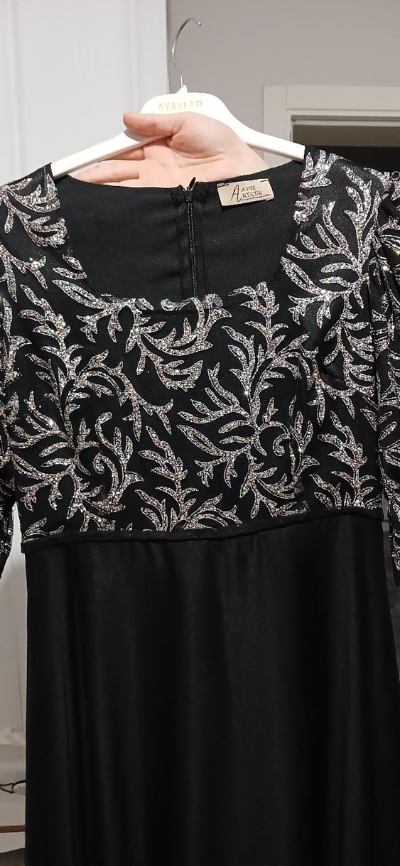 Dantel İşlemeli Siyah Uzun Elbise 38 beden - Görsel 3