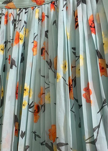 Turkuaz Pileli Uzun Çiçekli Etek - Görsel 2