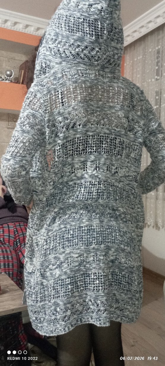 Uzun Gri Bohem Örgü Kadın Hırka - Görsel 2