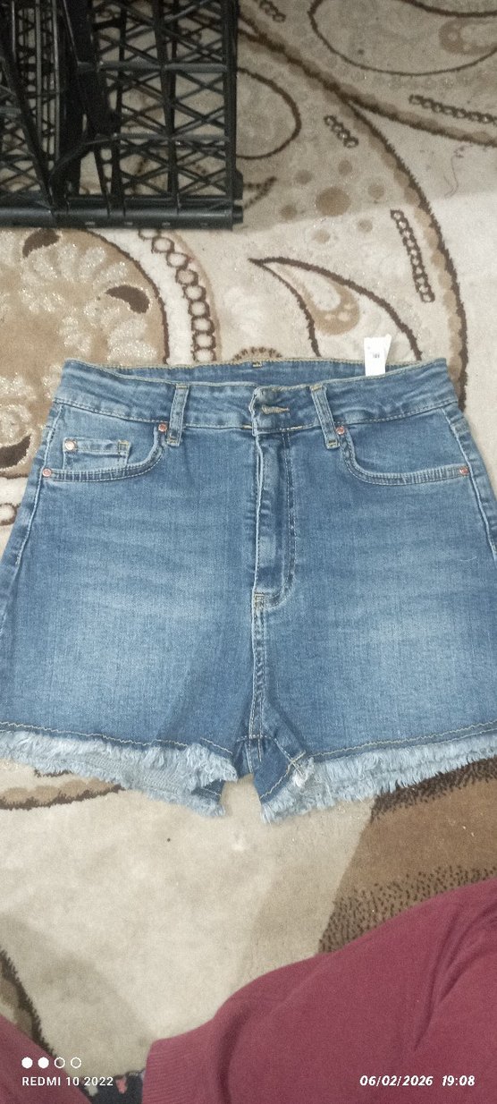 mavi krem ve gri kot şort - Görsel 4