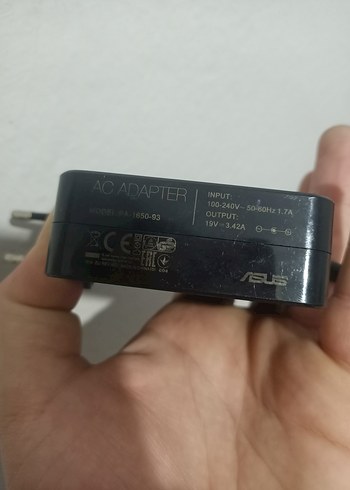 Siyah ASUS Şarj Adaptörü - Görsel 2