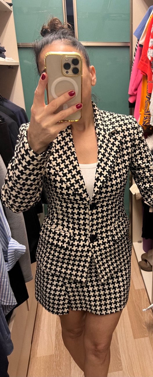 Adil Işık takım  M elbise çok şık sadece 1 davette giyildi - Görsel 3