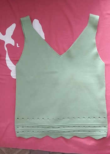 Yeşil V Yaka triko atlet - Görsel 4