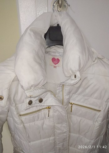 Beyaz Kemerli Midi Kadın Mont - Görsel 4