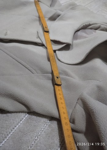 Bej Düğmeli Kısa Kadın Kaban - Görsel 13