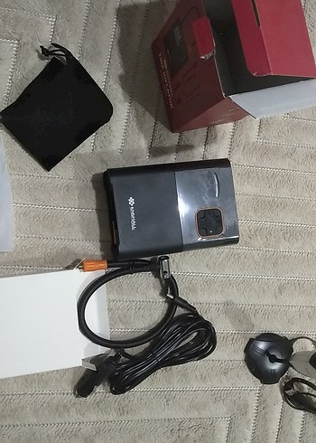 Enshall Kırmızı Lastik Şişirici Power Bank - Görsel 6