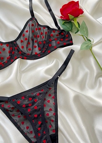 Kırmızı Nakışlı Gotik Mini Sütyen - Görsel 3