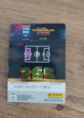 Mary Earps ve Ederson Futbol Rozeti - Görsel 2