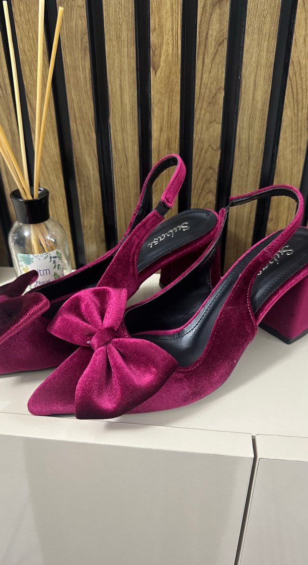 Bordo Süet Fiyonklu Topuklu Kadın Ayakkabı - Görsel 3