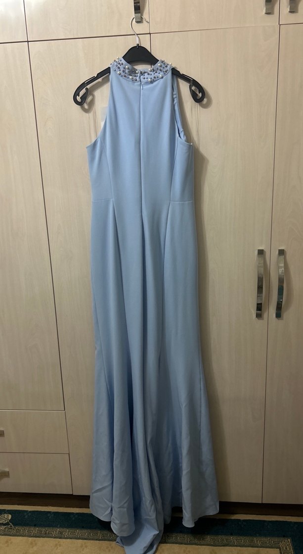 Mavi Uzun Boncuk İşlemeli Straplez Elbise - Görsel 3