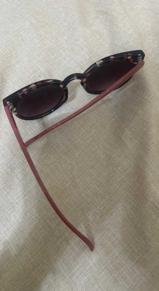 siyah pembe kürk detaylı retro güneş gözlüğü - Görsel 2