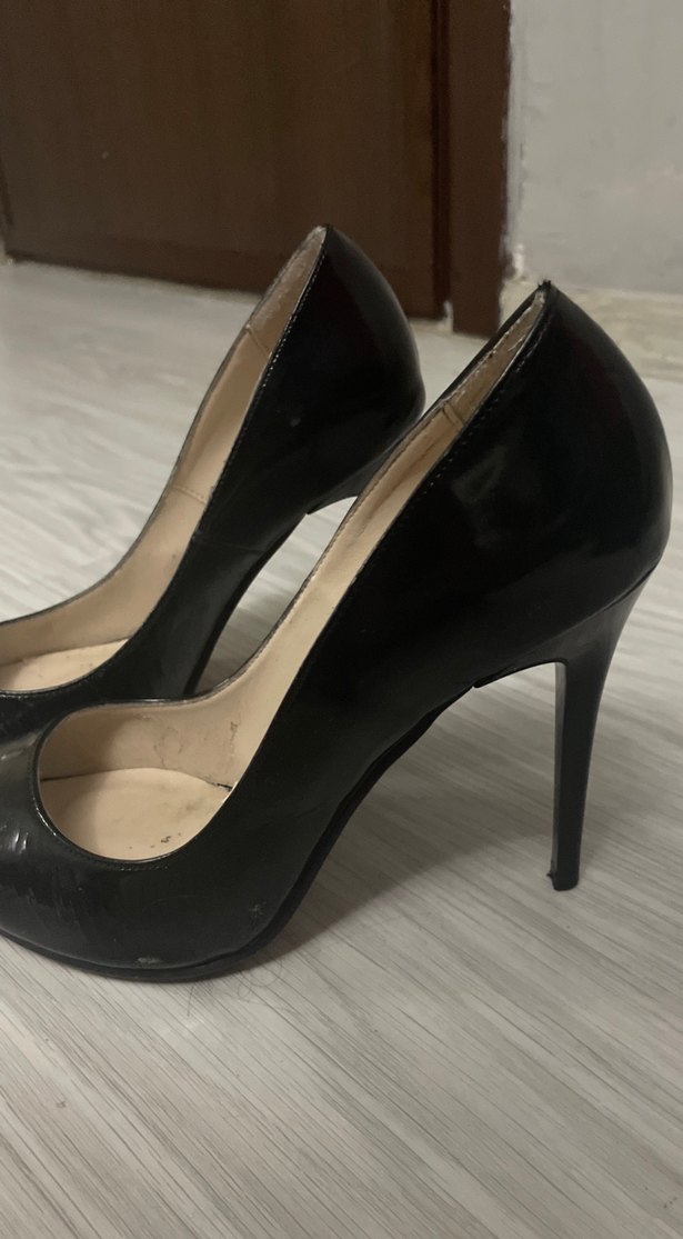 Siyah Parlak Stiletto Yılan Desenli Kadın Topuklu - Görsel 2